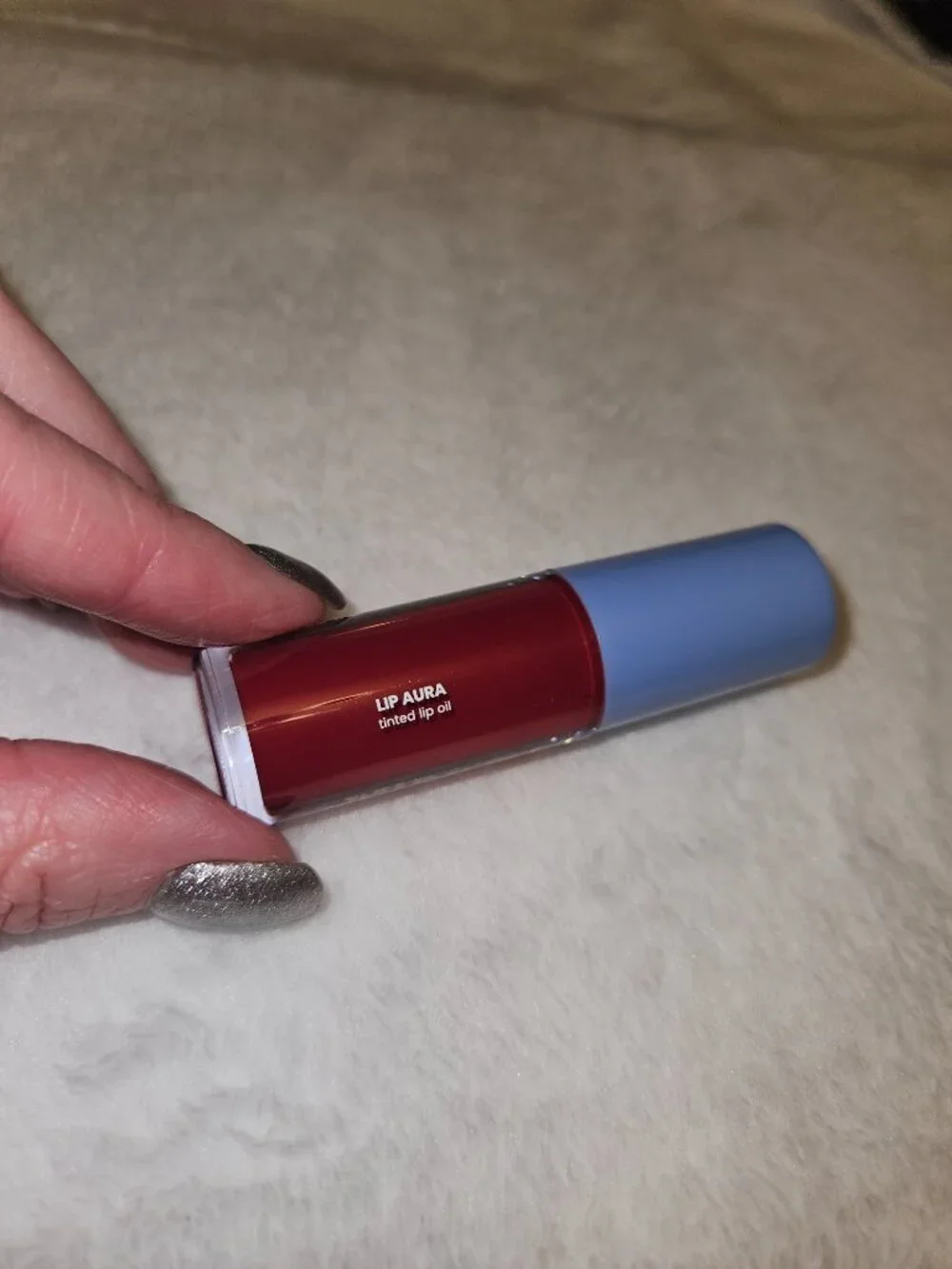 NWT Kiss & Smink Lip Aura Tinted Lip Oil in “Dahlia”